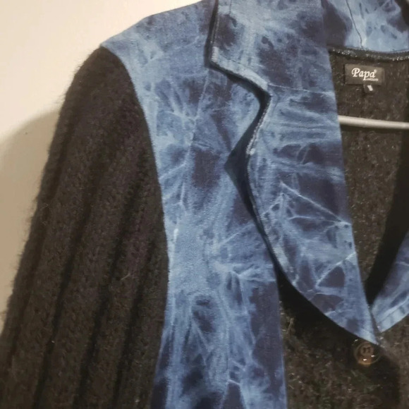 Papa Vancouver Womans  Long Blue/Black Button Down Sweater. - Picture 4 of 9